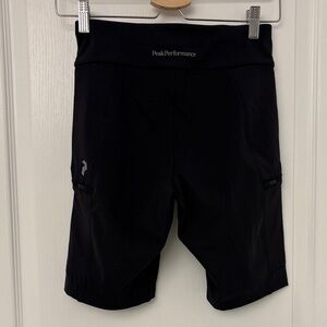 Peak Performance Ascent Shorts